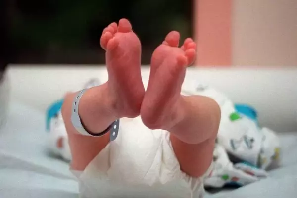 Maternal COVID-19 Vaccination Safeguards Infants, Large Study Confirms