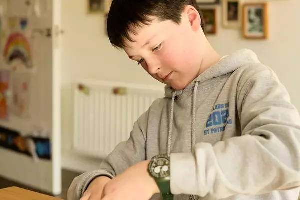Irish Village Embarks on Digital Detox for Children
