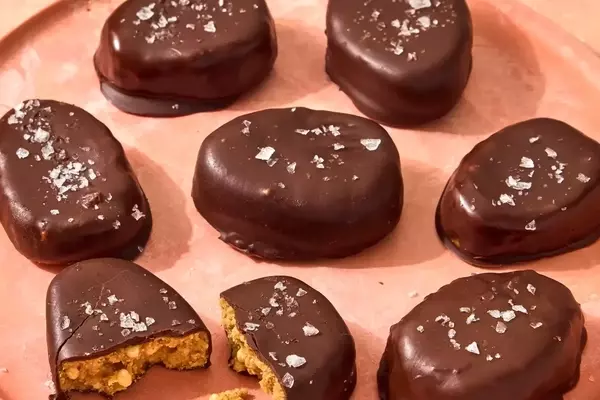Delectable Chocolate Peanut Butter Easter Eggs Recipe