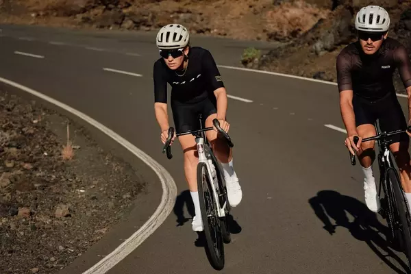 Fizik's New Kyros Helmet: Versatility Meets Advanced Fit for Cyclists