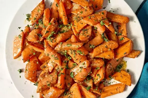 Flavorful Roasted Carrots with Zesty Mustard Vinaigrette