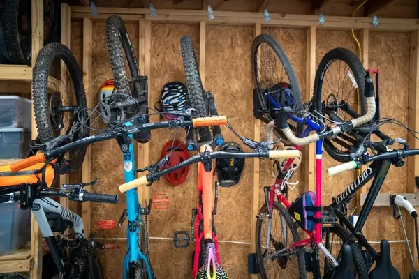 The Advantage of Multiple Mountain Bikes Over a Single 'Quiver Killer'