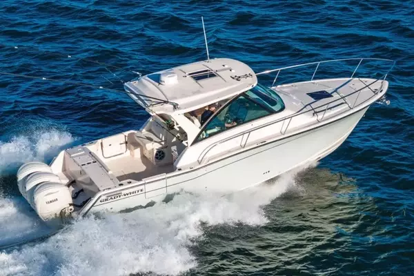 Grady-White Express 340: A Fusion of Fishing Prowess and Luxurious Comfort