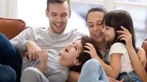 Smart Parenting in the Digital Age: Learning Together with Udemy