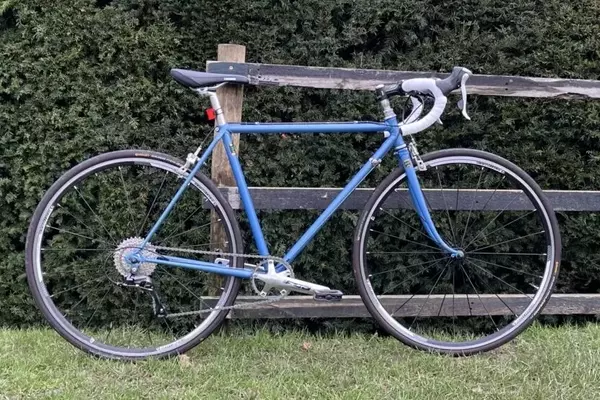 Building a Daughter's Dream Ride: A Salvaged Steel Bike Project