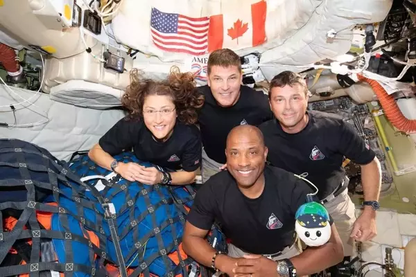 Artemis II Crew's Fitness Secrets: The Flywheel's Earthly Impact