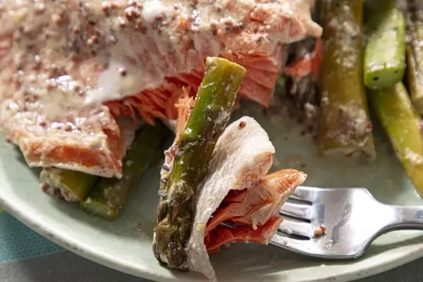 Quick Baked Salmon and Asparagus with Mustard Sauce