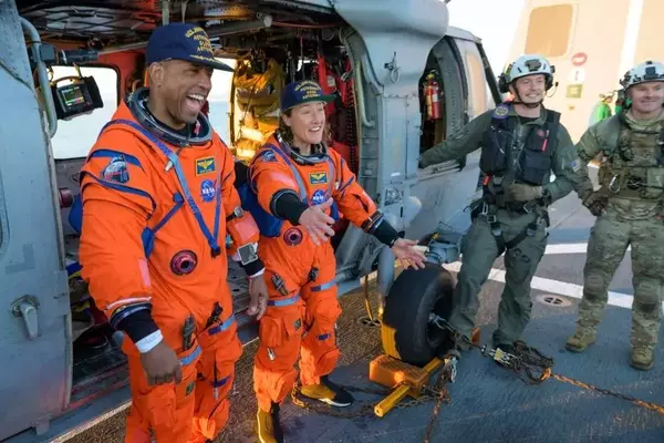 Artemis II Crew Returns to Earth After Historic Lunar Orbit