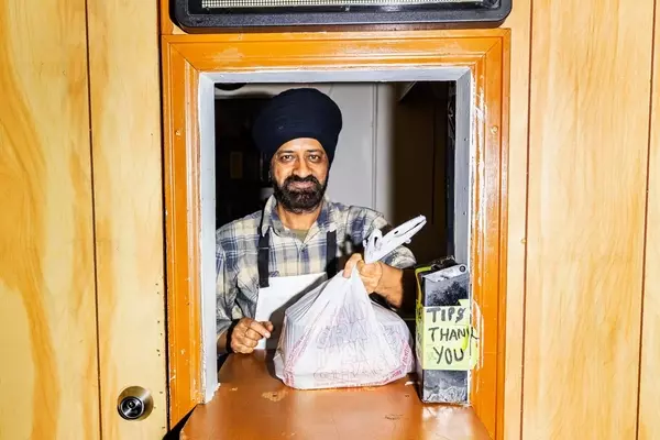 Akal Travel Center: A Culinary Oasis for Truckers in Wyoming