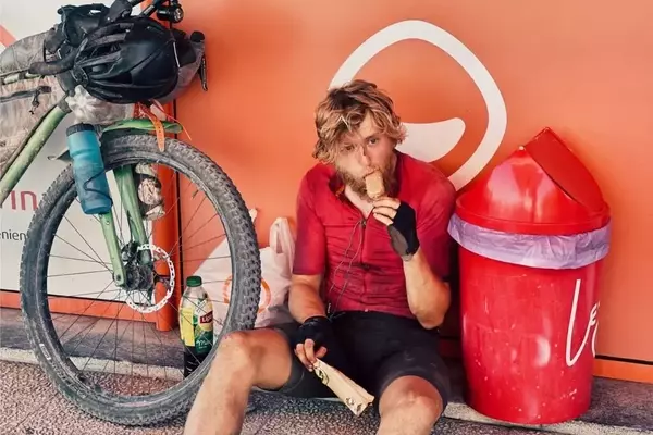 Angus Young's Ultra Cycling Journey: From Novice to Full-Time Endurance Athlete