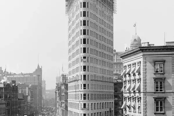 Reviving History: The Flatiron Building's Revolving Door Restoration