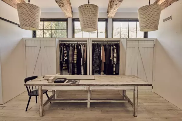 Diane Keaton's Iconic Collection Heads to Auction