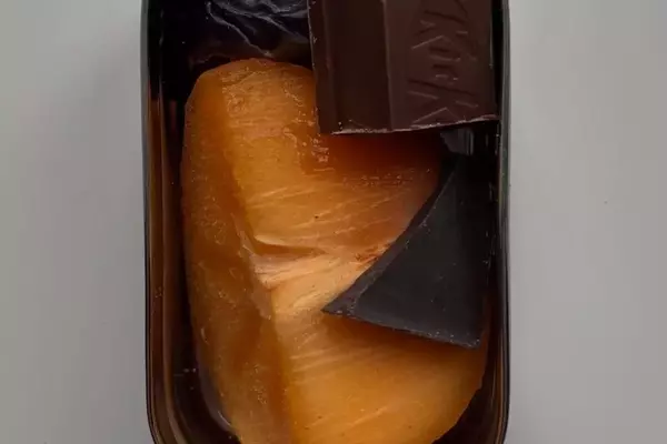 The Mindful Snacking Movement: How a Tiny Tin Can Transform Your Well-being
