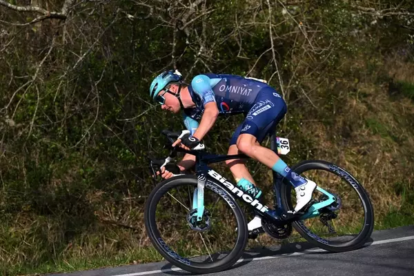 British Cyclist Oliver Stockwell Shines in Tour of the Alps Breakaway