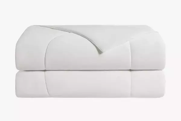 Achieving Restful Sleep: A Guide to the Best Cooling Blankets
