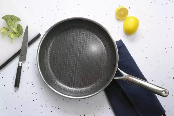 OXO Hybrid Pan: A Cost-Effective Alternative to HexClad