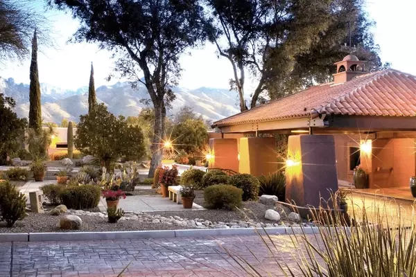 Canyon Ranch Tucson: A Premier Wellness Destination in the Sonoran Desert