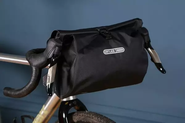 Ortlieb Velo-Sling Flex: A Comprehensive Review of a Versatile Handlebar Bag