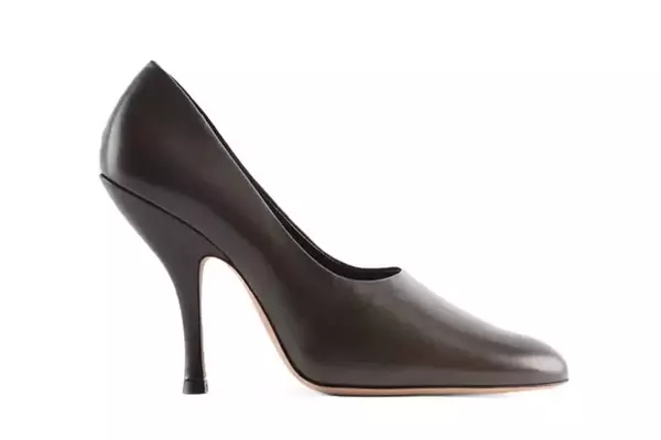 Jude Shoes: The New Fashion Obsession Blending Boldness and Comfort