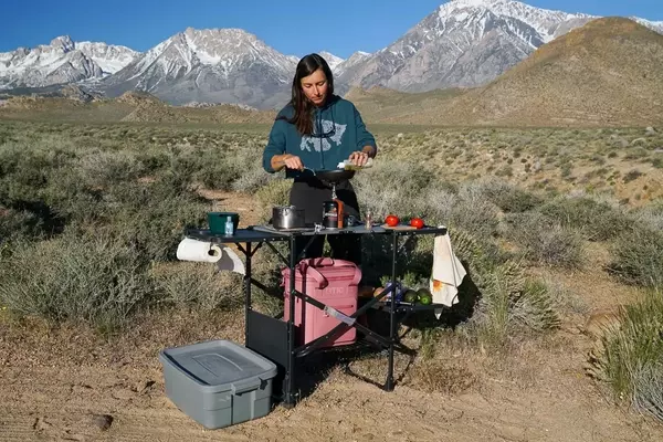 GCI Outdoor Slim-Fold Cook Station Review: An In-depth Look