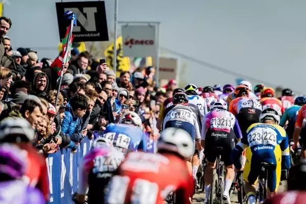 Rapha CEO Critiques UCI's Governance, Urging Reform in Professional Cycling