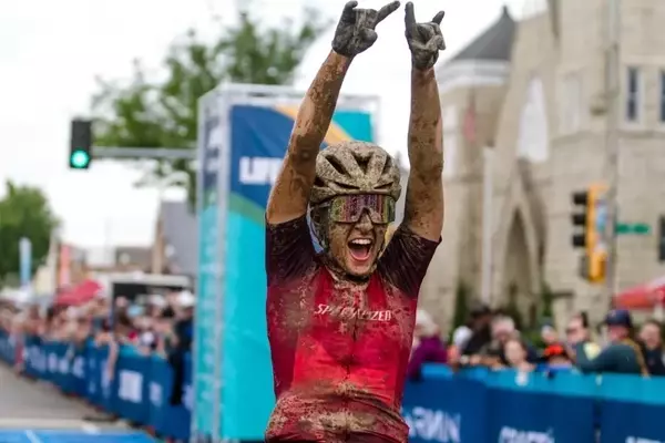 Thrilling Victories at The Traka 200 Gravel Race