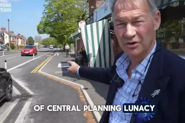 MP Rupert Lowe Criticizes "Rarely Used" Gorleston Cycle Lane