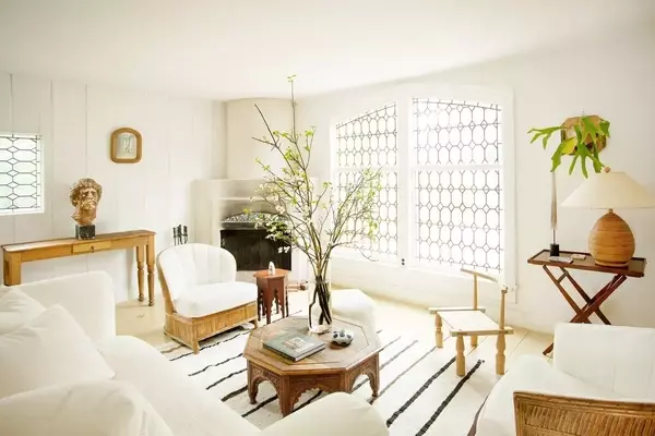 The Best Airbnb Rentals for a Stylish Hamptons Summer Getaway