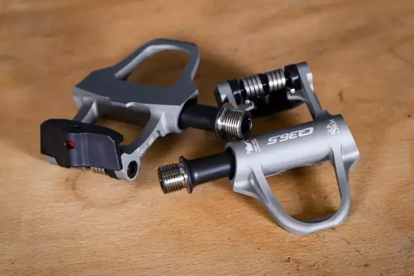 Q36.5 SRM X-Power Direct Road Pedals: A Niche, High-Performance Cycling Solution