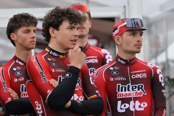 Giro d'Italia Riders Face Health Crisis Linked to Contaminated Roads