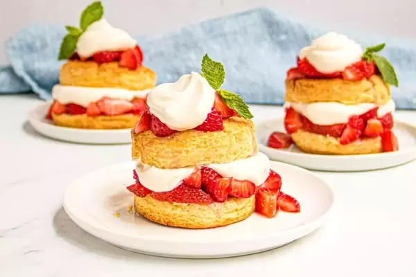 Delightful Strawberry Desserts for Summer