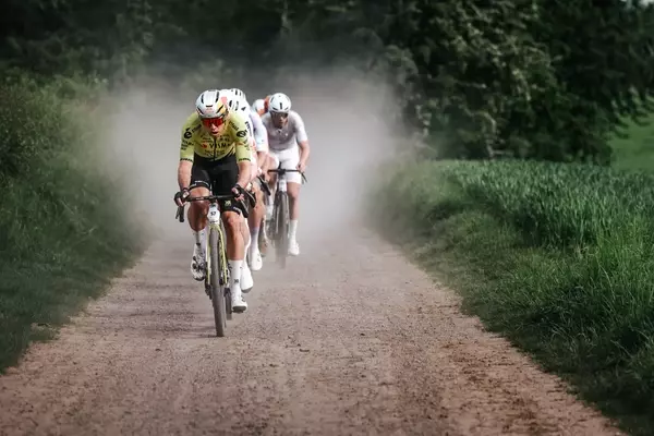 Van Aert and Wiebes Dominate Marly Grav UCI Gravel World Series
