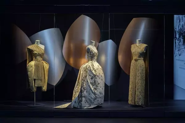 A Royal Fashion Legacy: Queen Sirikit's Influence on Thai and Global Style
