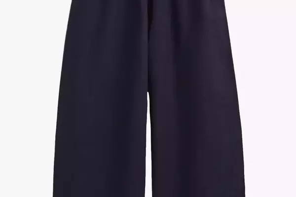 The Ultimate Guide to Comfortable and Stylish Travel Pants