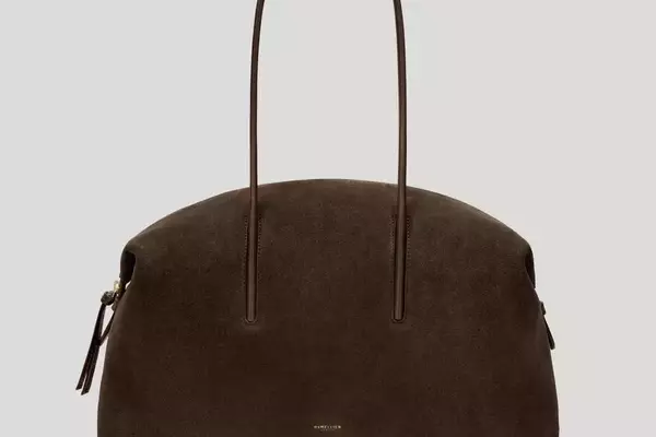 The Allure of the Doctor Bag: A Stylish and Functional Spring Essential
