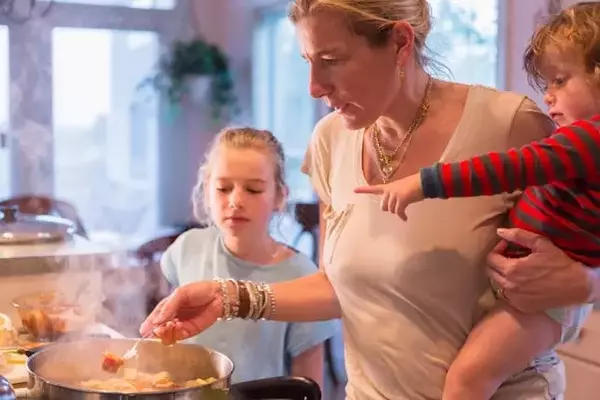 Moms Share Insights on Overcoming Mealtime Monotony