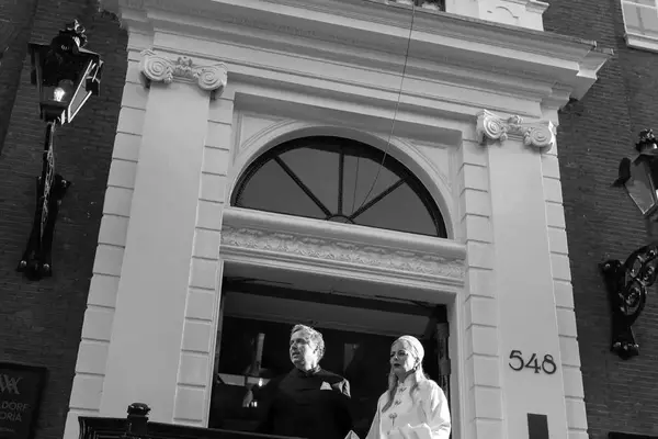 A Quarter-Century of Love: Rohe Founders Celebrate Their Union in Amsterdam's Unique Venues