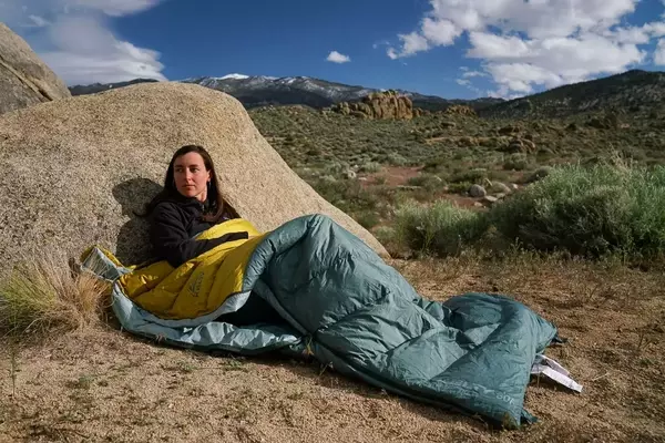 Kelty Galactic 30 Sleeping Bag: The Ideal Summer Companion