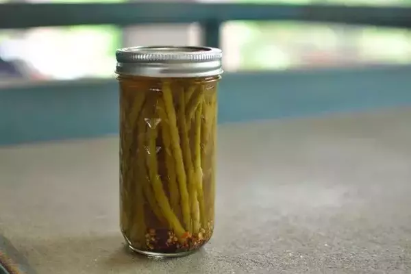 Crafting Delicious Pickled Garlic Scapes: A Step-by-Step Guide