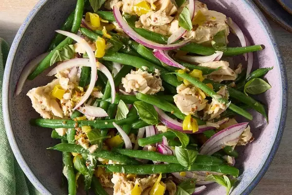 Nutritious Green Bean and Tuna Salad for a Quick Meal