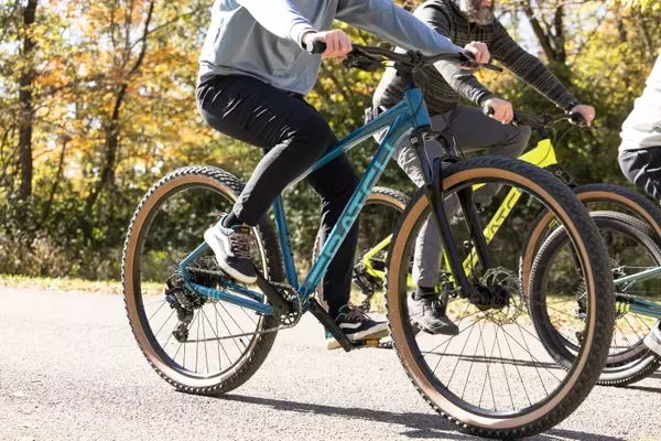Batch M.2: An Accessible Hardtail Mountain Bike for New Riders