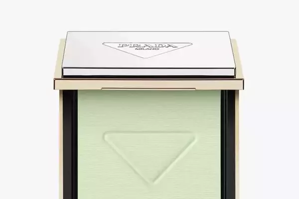 The Rise of Green Setting Powders: A Guide to Neutralizing Redness