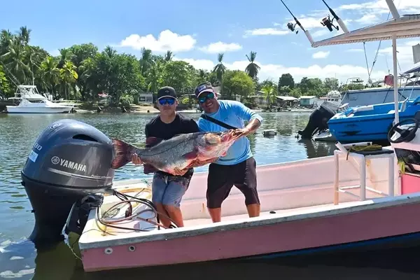 Costa Rican Angler Catches Potential World Record Snook