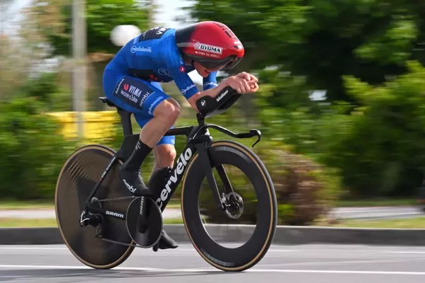 Geraint Thomas Questions Jonas Vingegaard's Giro d'Italia Form