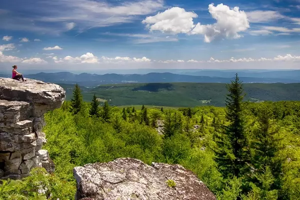 Top 6 Memorial Day Hikes for an Unforgettable Outdoor Adventure