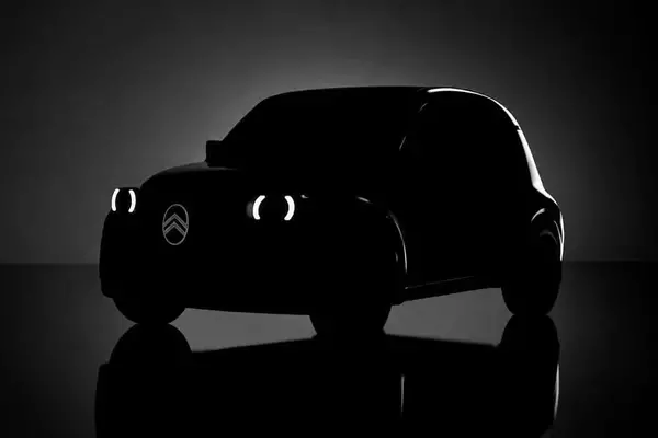 Citroën Revives Iconic 2CV as Affordable Electric Vehicle
