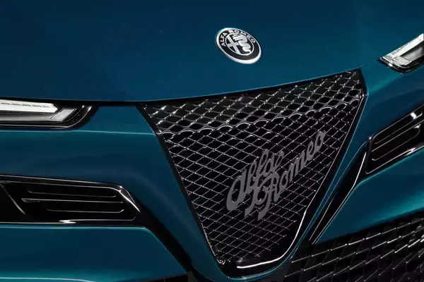 Alfa Romeo Announces New Hatchback Model with Gasoline Engine Options