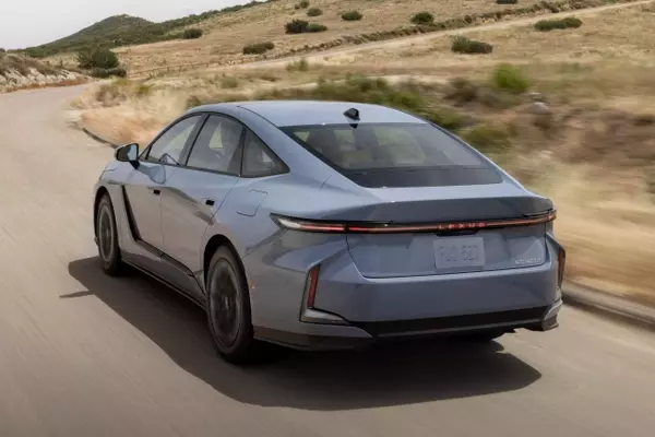 2026 Lexus ES350h: A Deep Dive into the Hybrid Luxury Sedan