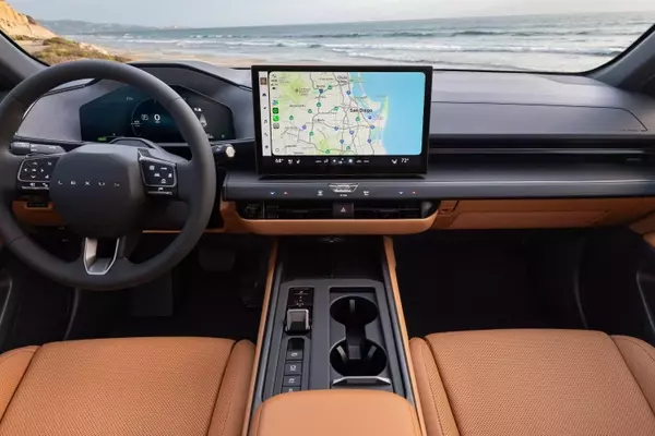 2026 Lexus ES350h: A Glimpse into the Future of Luxury Sedan Interiors
