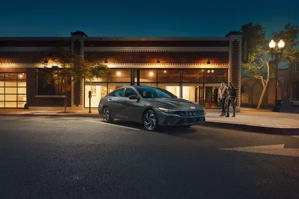 2026 Hyundai Elantra Hybrid Lease Offers Unbeatable Value
